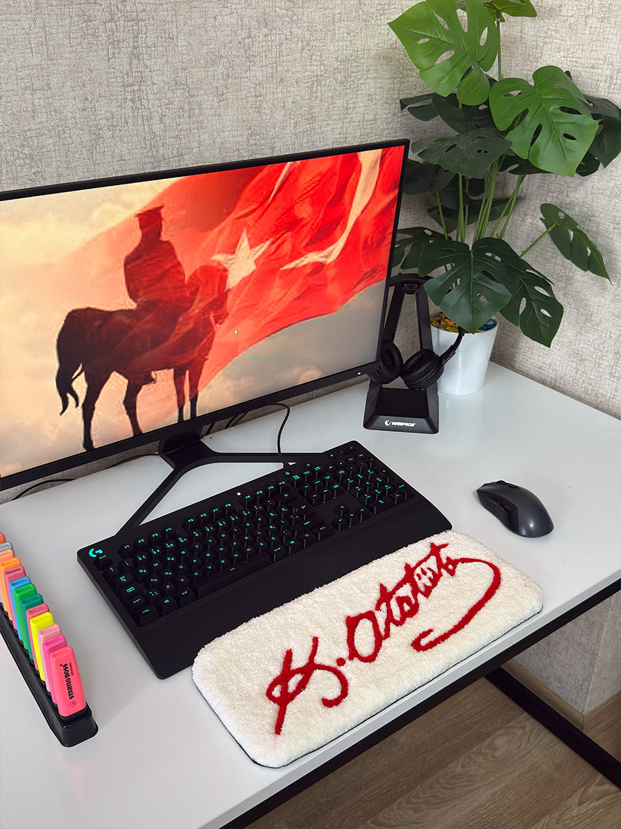 K. Atatürk İmza Edition | El Yapımı Tufting Klavye Pedi