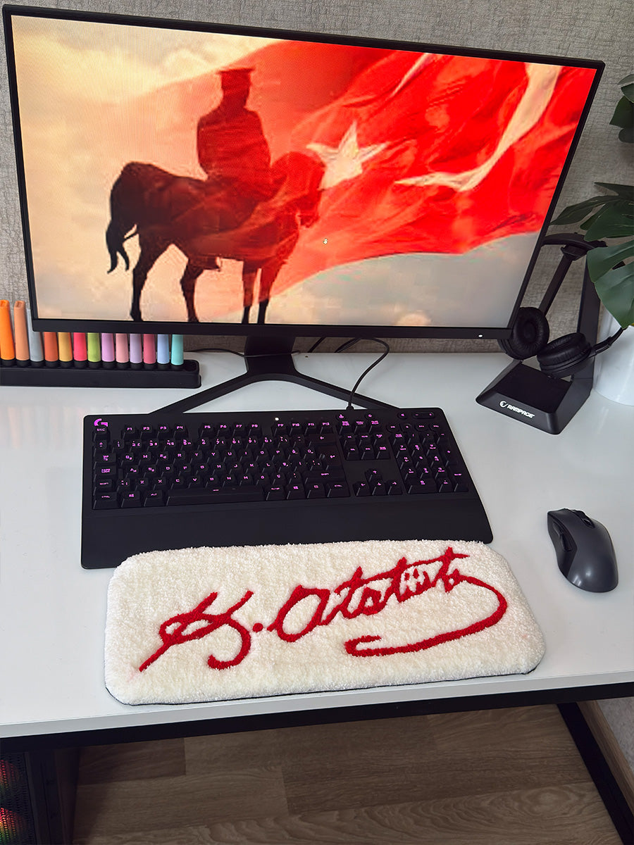K. Atatürk İmza Edition | El Yapımı Tufting Klavye Pedi