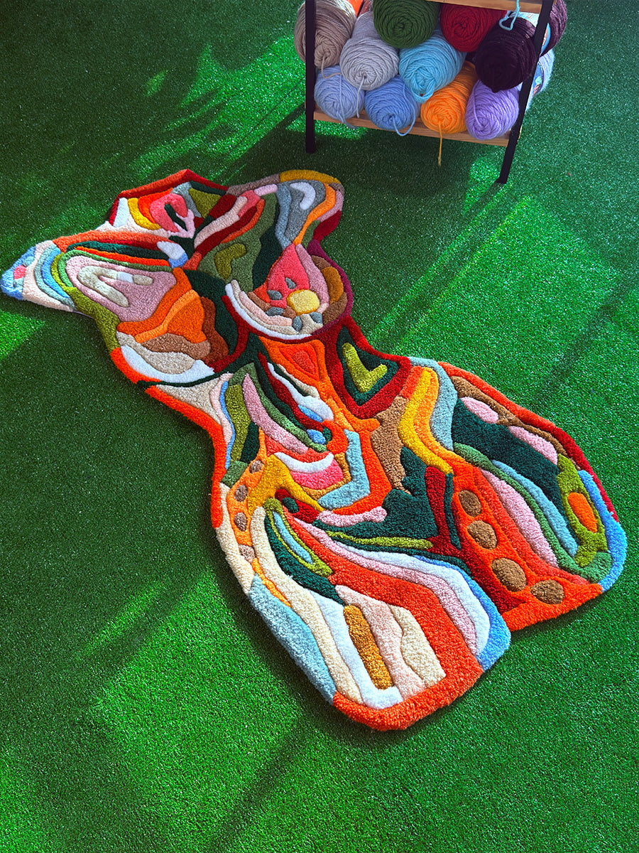 VENERA Handmade Tufted Rug